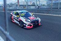 WTCR: Girolami le gana la pole a Guerrieri en Pau