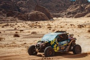 Gerad Farr&eacute;s hace km solidarios contra el c&aacute;ncer en el Dakar 2025