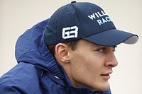 Russell na r&oacute;wni z Hamiltonem