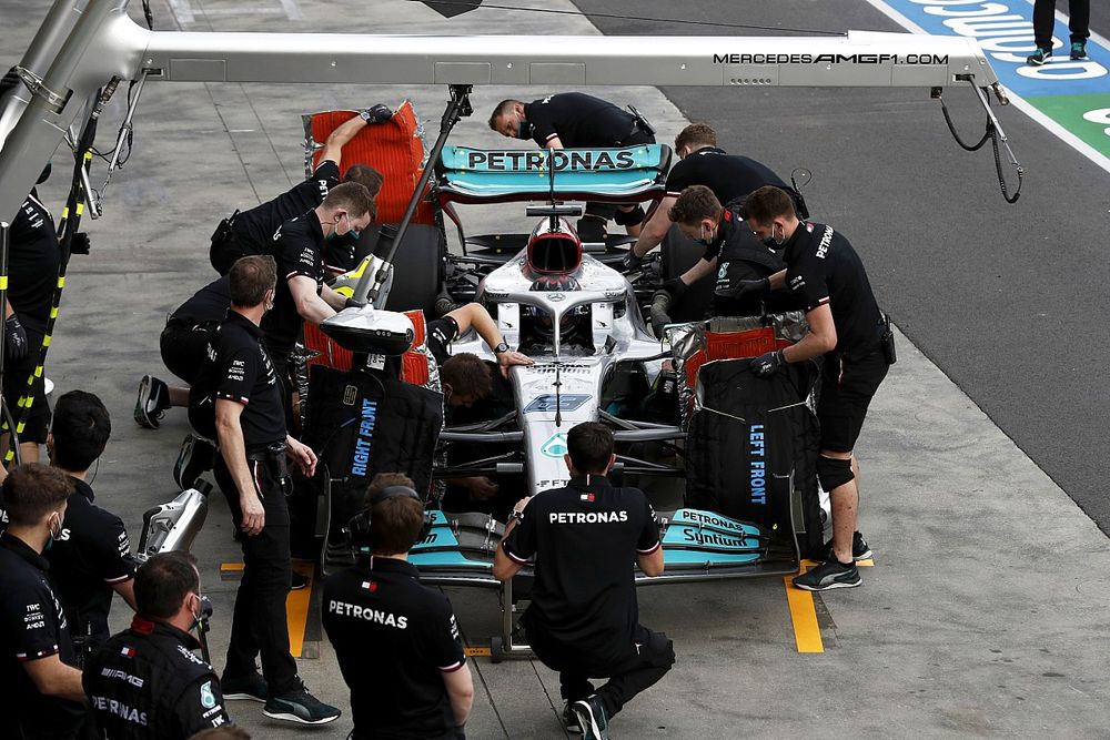 George Russell, Mercedes W13