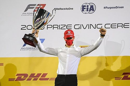 Mick Schumacher a sus críticos: lo que importa es el campeonato