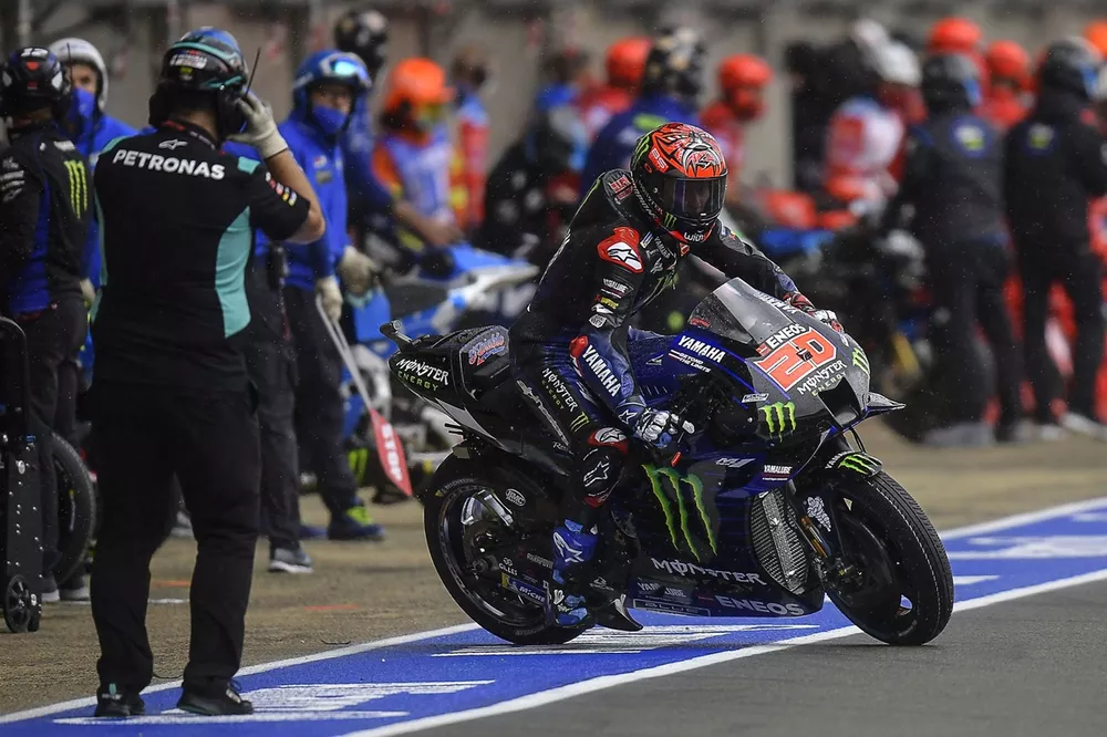 Fabio Quartararo, Yamaha Factory Racing, change de moto