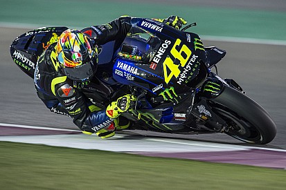 Yamaha: "Rossi doet in Qatar gewoon mee om de prijzen"