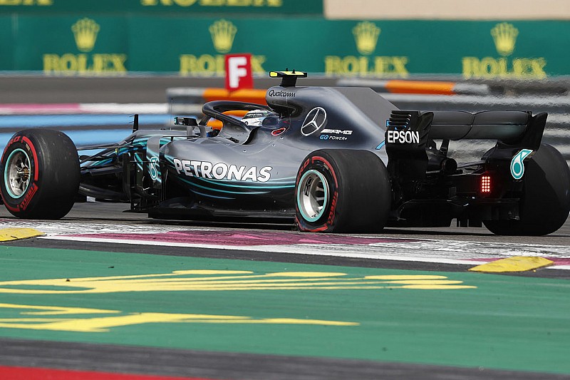Bottas: Hatalı olan Vettel'di ve benden özür diledi