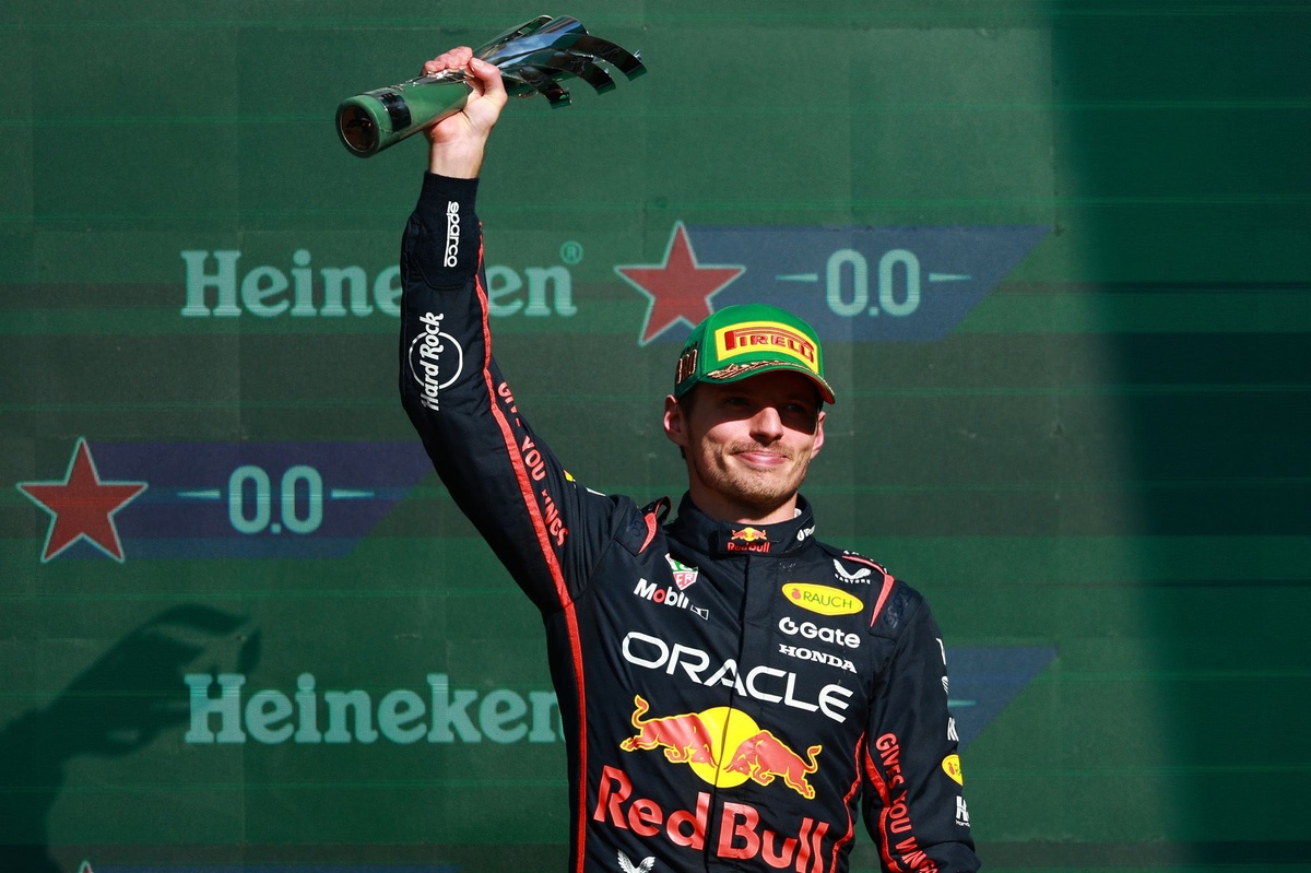 Max Verstappen stijgt naar plek 264 in de Quote 500 met 260 miljoen euro