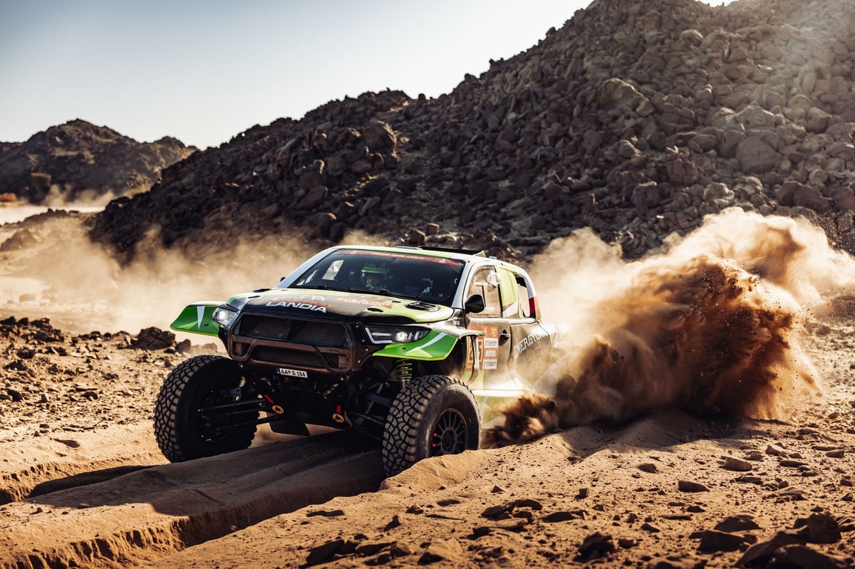 Atak Toyoty, pech Goczała