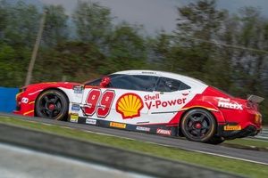 Segunda corrida da NASCAR Brasil é suspensa devido à presença de óleo na pista