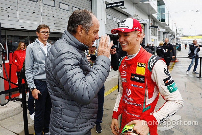 Mick Schumacher ismét győzött: tökéletes hétvége!