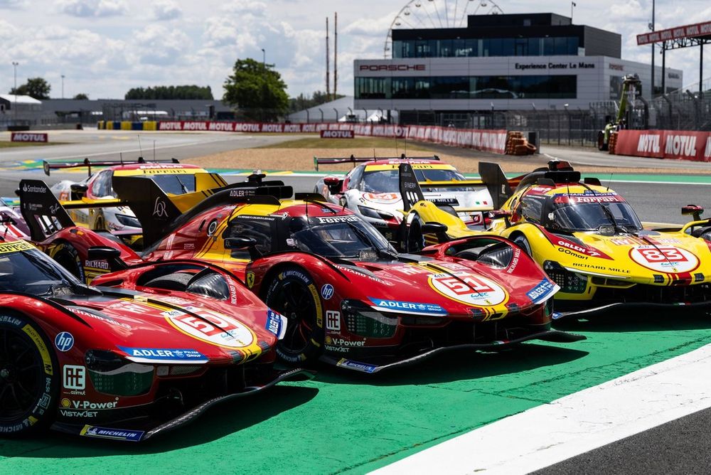 #50 Ferrari AF Corse Ferrari 499P: Antonio Fuoco, Miguel Molina, Nicklas Nielsen, #51 Ferrari AF Corse Ferrari 499P: Alessandro Pier Guidi, James Calado, Antonio Giovinazzi, #83 AF Corse Ferrari 499P: Robert Kubica, Robert Shwartzman, Yifei Ye