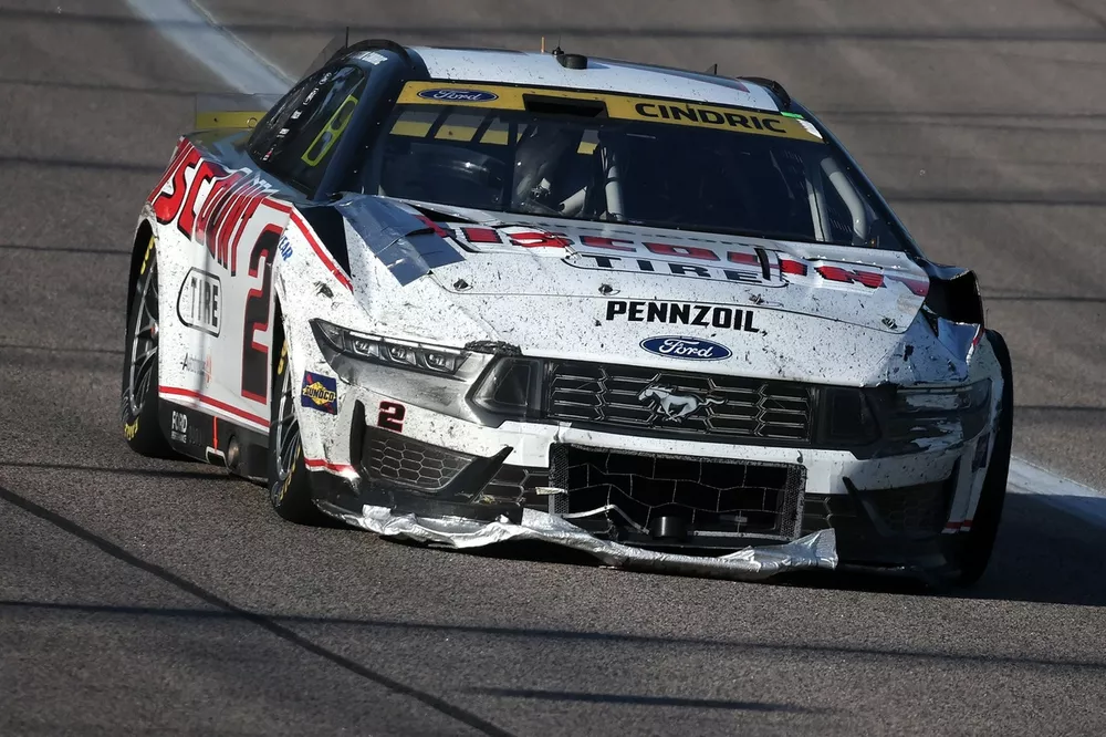 Austin Cindric damage, Team Penske Ford