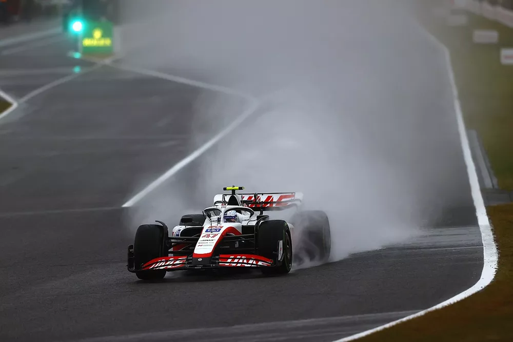 Mick Schumacher, Haas VF-22