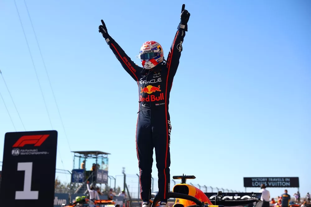 フェルスタッペン完勝で、タイトル争いの行方はますます分からなくなっ