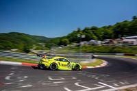 24h de N&uuml;rburgring 2025: Estre vuela y logra la pole 