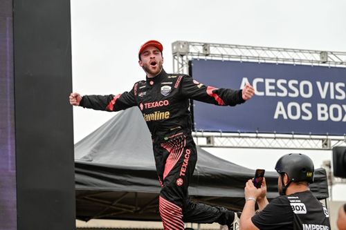 Stock Car: Líder do campeonato, F. Baptista comemora final de semana perfeito no RS