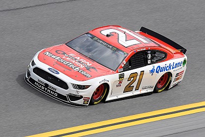 Paul Menard, Kyle Busch on front row for the Daytona Clash