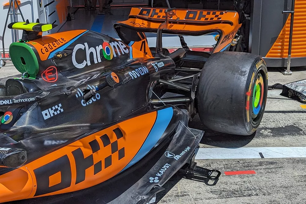 McLaren MCL60 technical detail