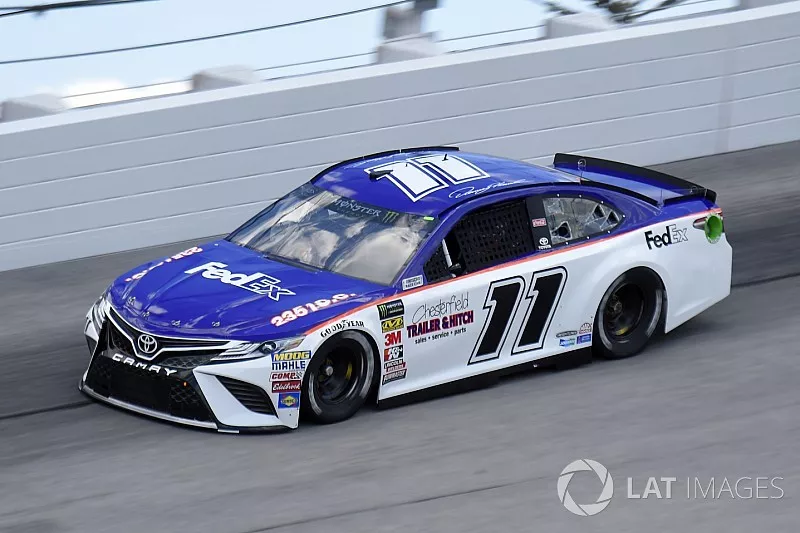 Denny Hamlin, Joe Gibbs Racing, Toyota Camry FedEx Throwback Toyota Camry