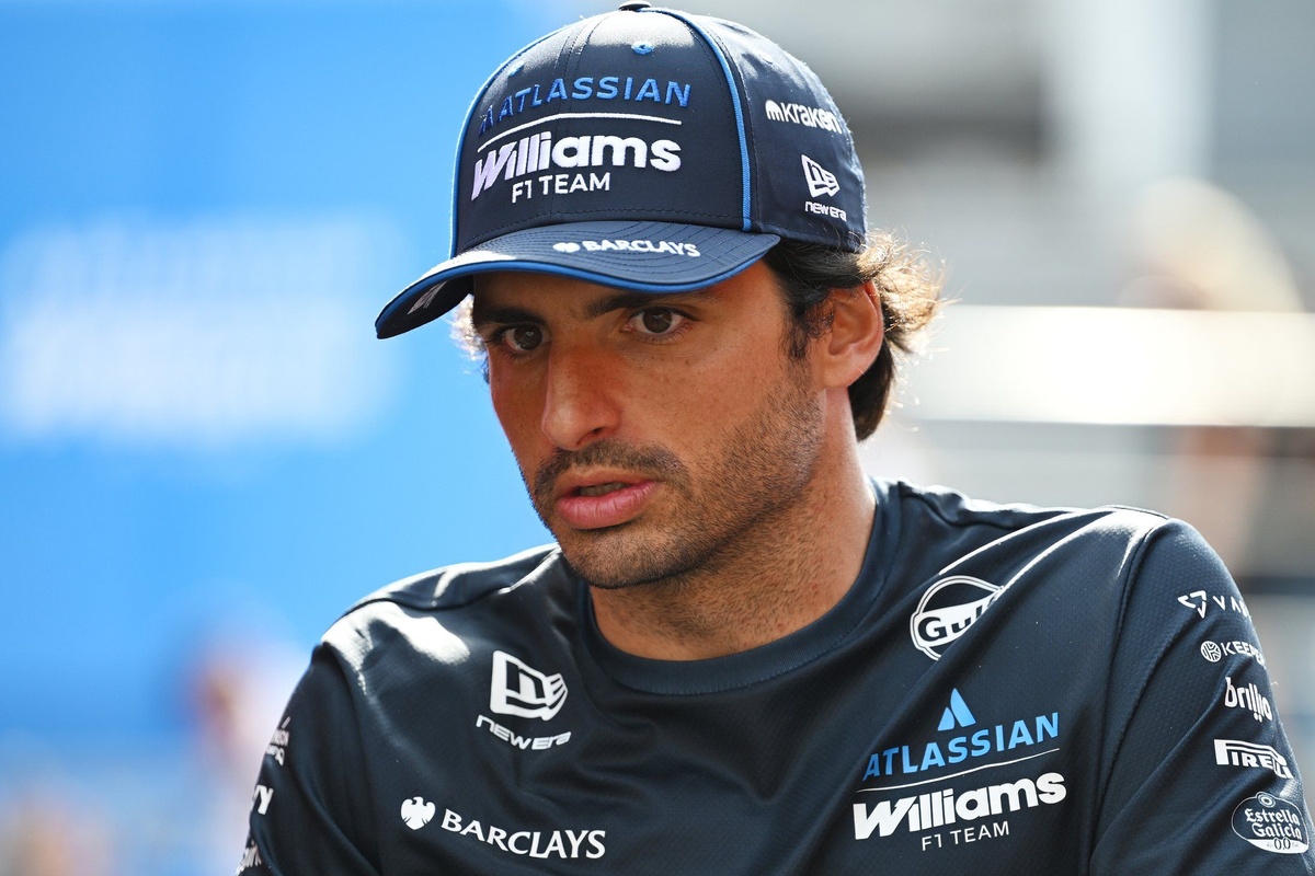 Williams bajo fuego mientras Carlos Sainz "no llega a ninguna parte" con el equipo