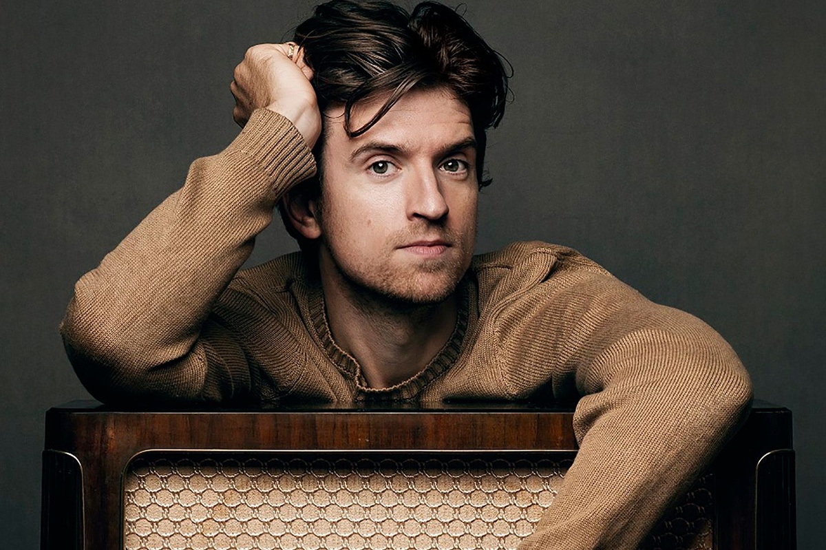 Greg James to host 38th annual Autosport Awards