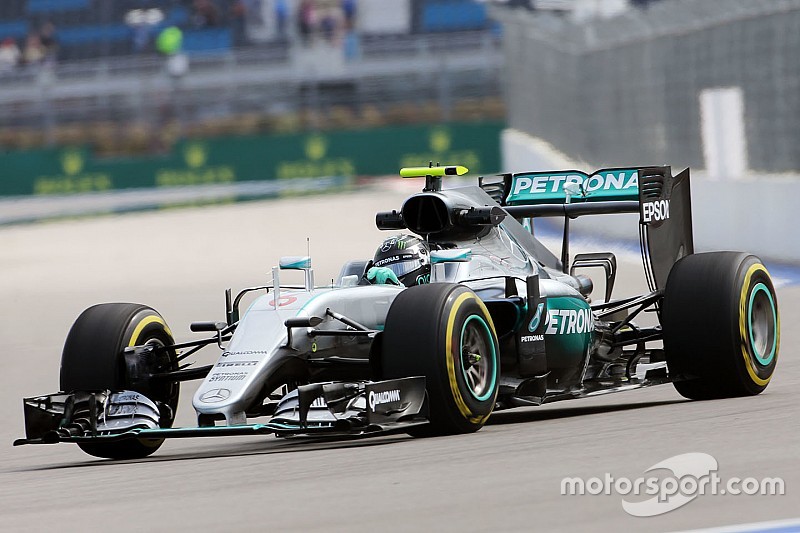 EL1 - Rosberg devance Hamilton de sept dixièmes