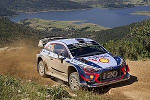 Neuville supera a Ogier en el último tramo para ganar en Cerdeña