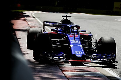 Hartley, Stroll'le yaptığı kazanın ardından hastaneye götürülmüş