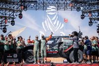 Dacia defiende que "se necesita tiempo para ganar el Dakar"