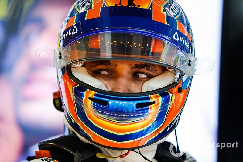 McLaren: Red Bull обов’язково перехопила би Норріса