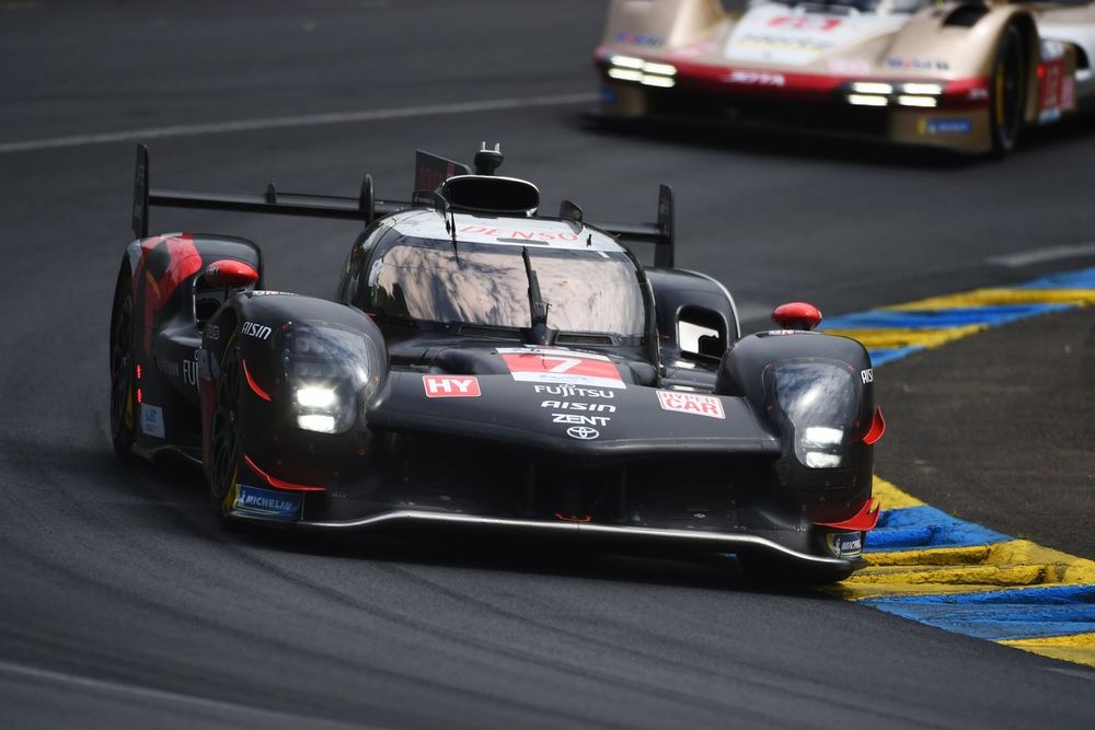 #7 Toyota Gazoo Racing Toyota GR010 - Hybrid: Jose Maria Lopez, Kamui Kobayashi, Nyck De Vries