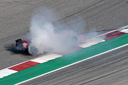 Raikkonen: “Zinloos om Vettel de schuld te geven van fouten”