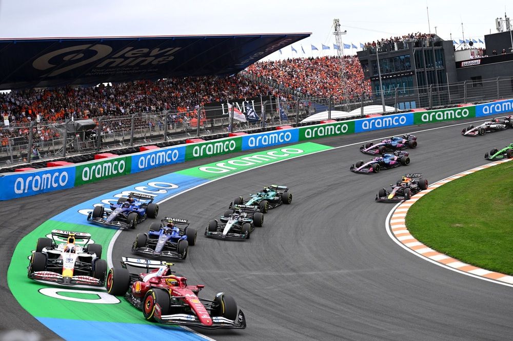 Regole di Gara F1 Ancora Divisive Dopo lo Scontro Williams vs. Liam Lawson
