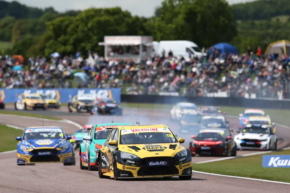 Ashley Sutton, NAPA Racing UK Ford Focus ST 
