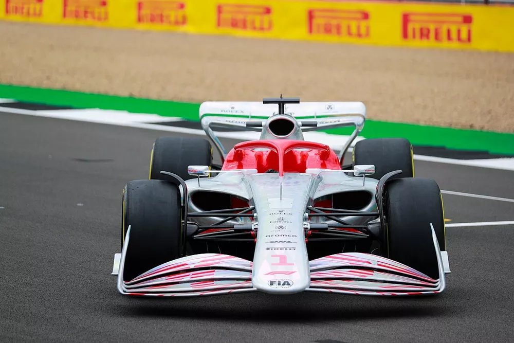 The 2022 Formula 1 car launch event on the Silverstone grid. Front detail