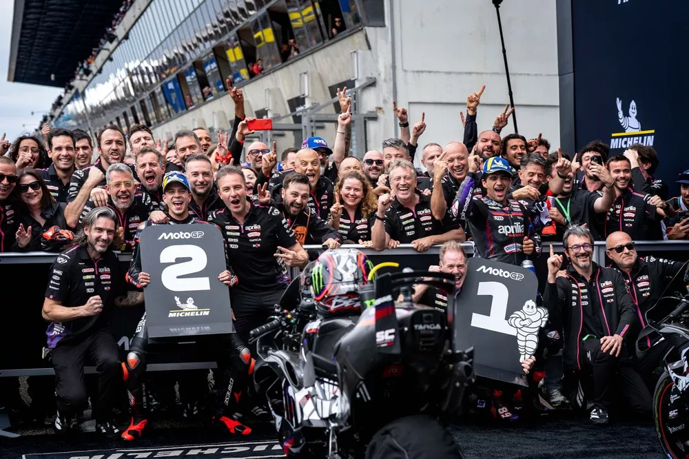 Marco Bezzecchi, Aprilia Racing Team, Jorge Mart&iacute;n, Aprilia Racing Team