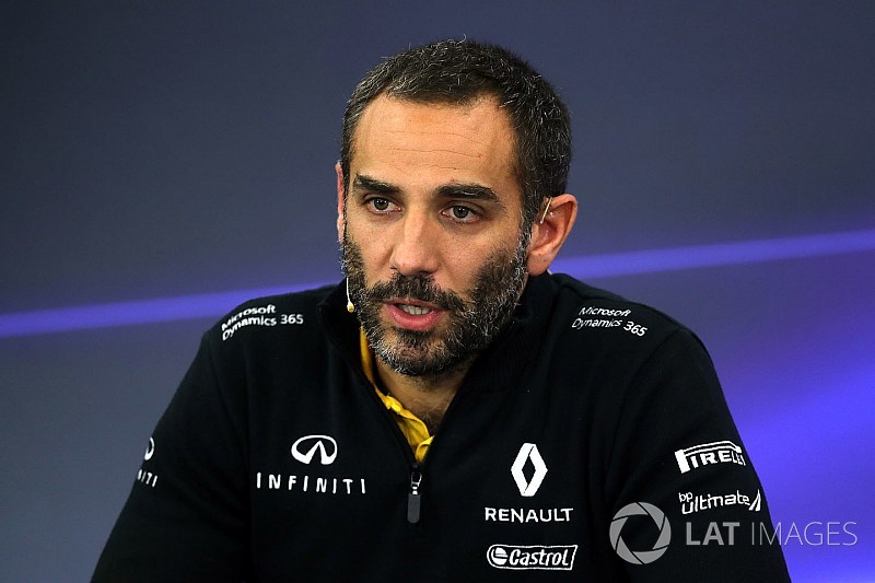 Renault: Long Mercedes gardening leave spells are 'unfair'