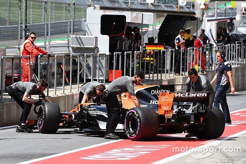 Fernando Alonso, McLaren MCL32