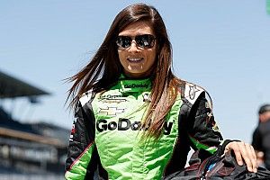 Danica tuvo que "redescubrir" el manejo de un b&oacute;lido de IndyCar 