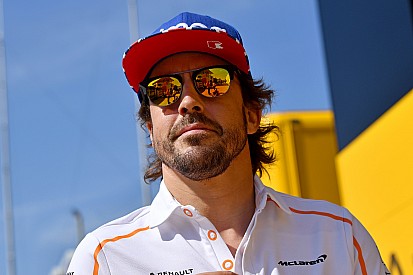 Alonso: Én kétszeres világbajnok vagyok, Magnussen pedig próbál néhány pontot szerezni