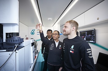 24-річна жінка стала новим інженером Mercedes у Формулі 1