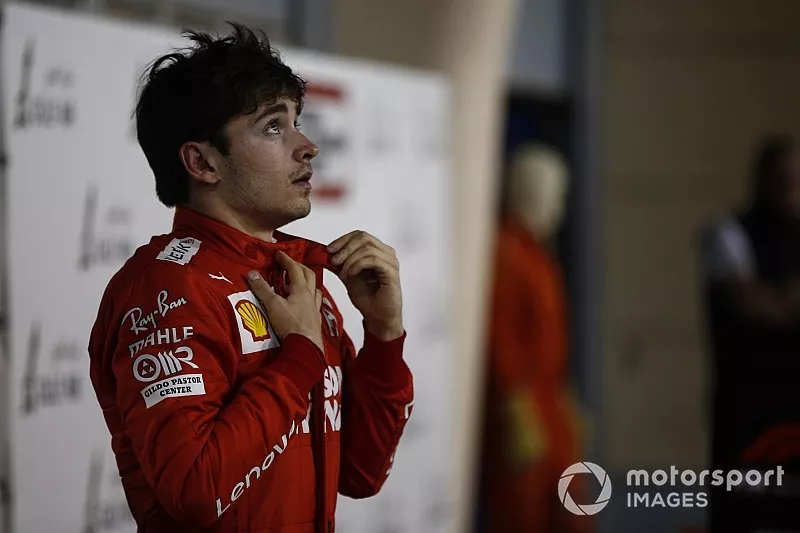 Charles Leclerc, Ferrari, troisième, dans le Parc Fermé