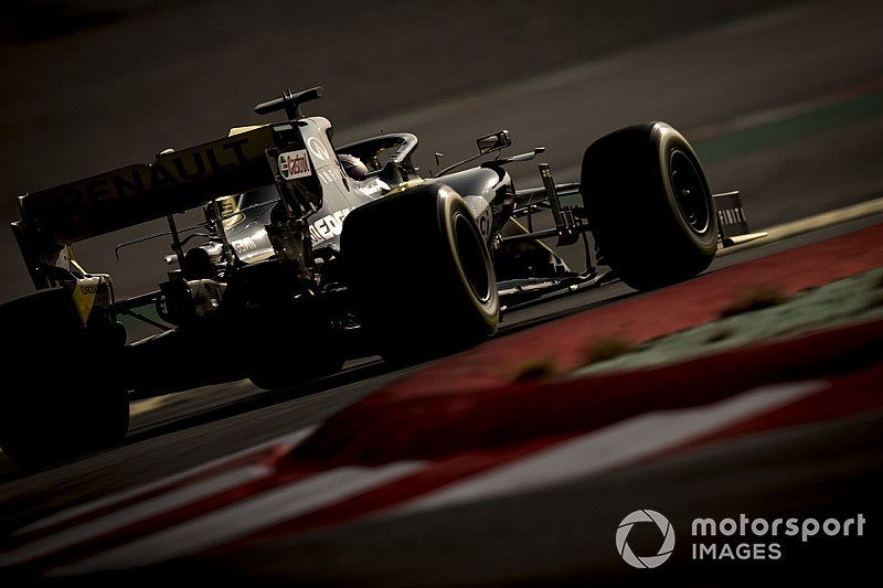 Ricciardóban még él a remény, hogy könnyebb lesz az előzés az F1-ben