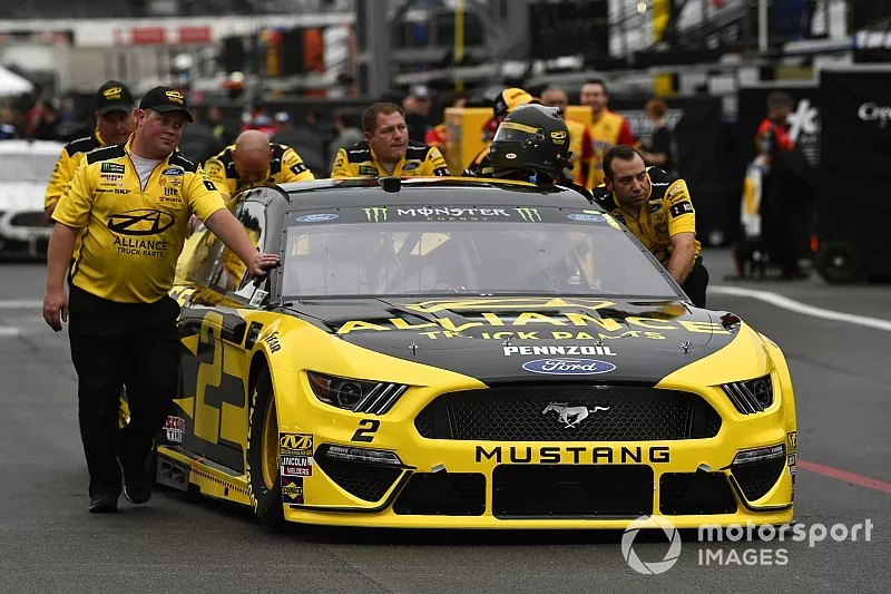 Brad Keselowski, Team Penske, Ford Mustang Alliance Truck Parts