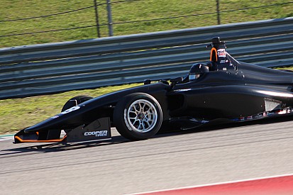 Askew heads up first day of Indy Lights testing at COTA
