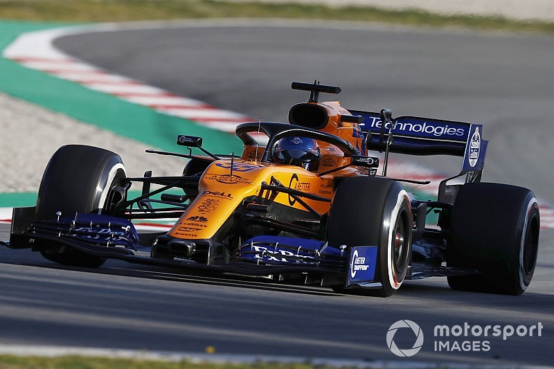 Sainz: McLaren should be