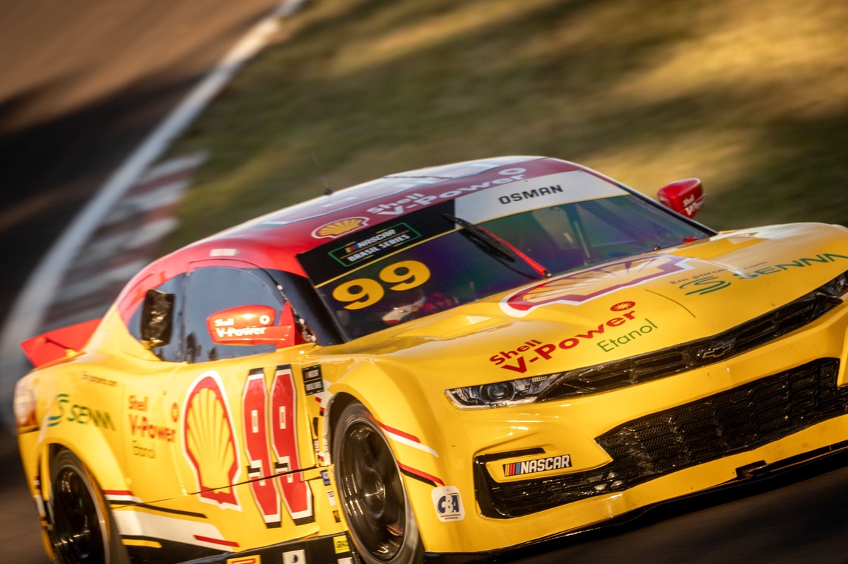 Galid Osman decide título da NASCAR Brasil no Velocitta
