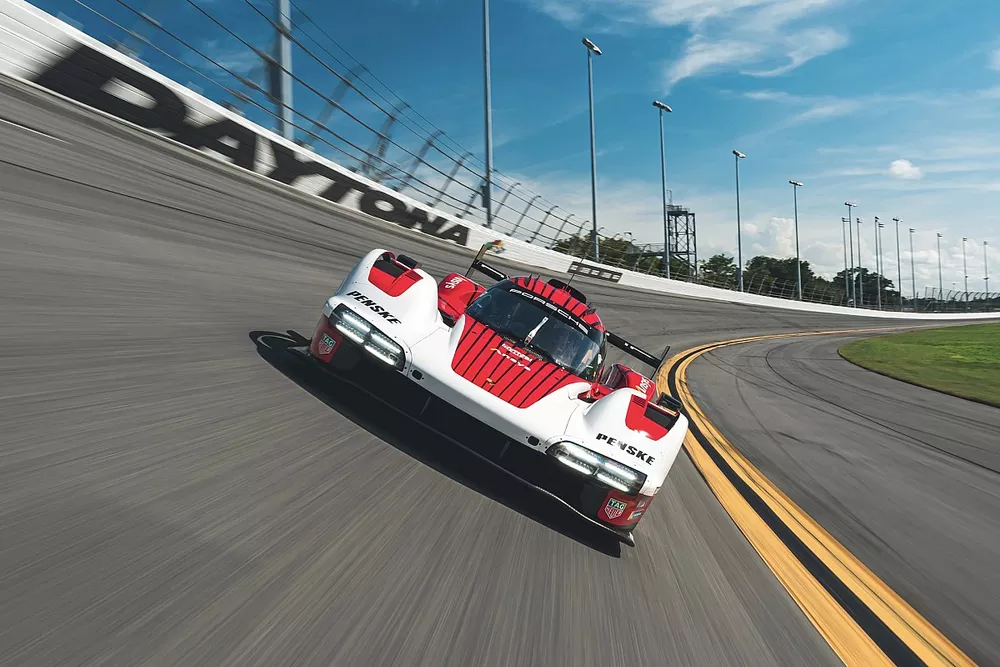 Porsche 963 LMDh 
