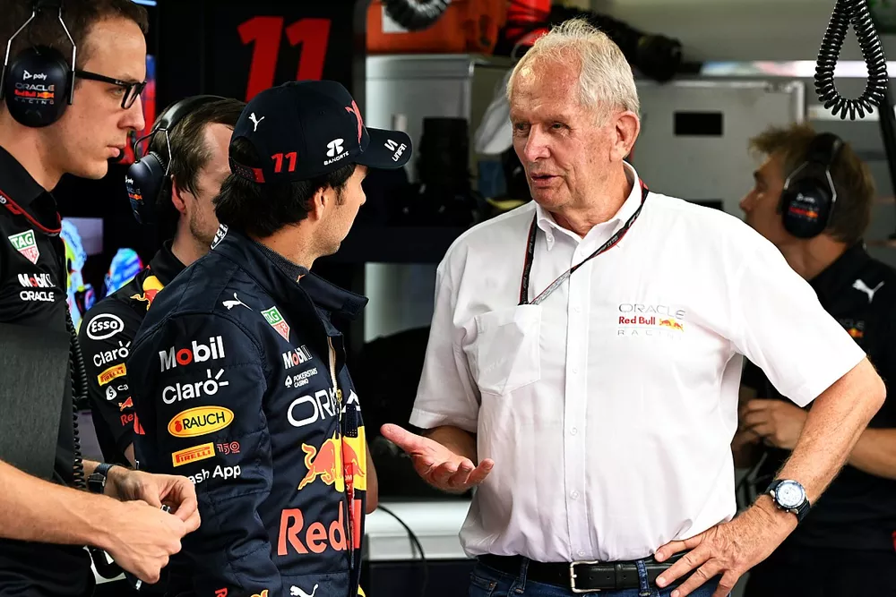 Sergio Perez, Red Bull Racing, with Helmut Marko, Consultant, Red Bull Racing