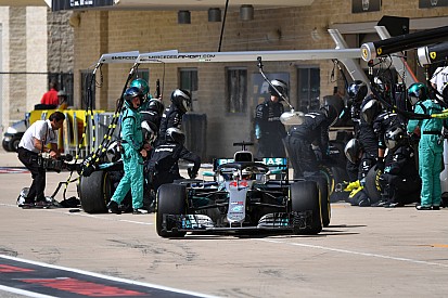 Hamilton: "Nos complicamos la vida con la estrategia"