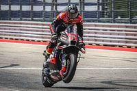 Viñales se siente "especial" por haber ganado con Aprilia