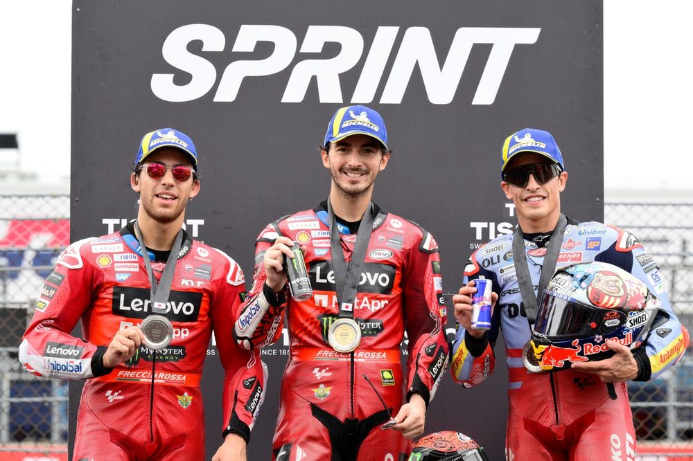 Enea Bastianini, Ducati Team, Francesco Bagnaia, Ducati Team, Marc Márquez, Gresini Racing